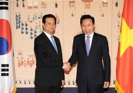 PM  Nguyen Tan Dung memulai aktivitas dalam  kunjungan resmi di Republik Korea. - ảnh 1