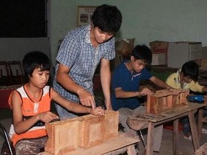 Vietnam dan Kamboja memperkuat kerjasama di bidang kesejahteraan sosial. - ảnh 1