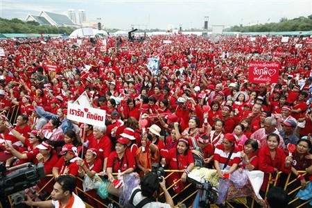 Faksi Berkaos Merah Thailand siap melakukan demonstrasi besar. - ảnh 1