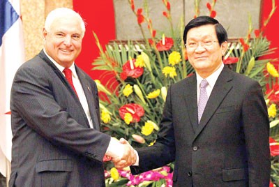 Presiden Republik Panama mengakhiri dengan baik kunjungan di Vietnam. - ảnh 1
