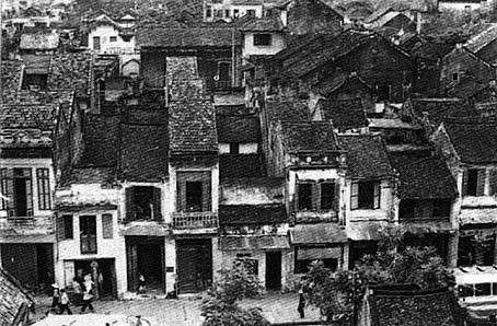 Memuja pendiri satu cabang kerajinan-ciri budaya sektor kota kuno Hanoi. - ảnh 2