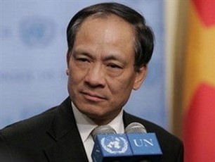 Deputi Menlu Vietnam Le Luong Minh diesahkan  pemimpin ASEAN sebagai  Sekjen ASEAN. - ảnh 1