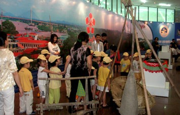 Hari Warisan Budaya Vietnam 2012: Menguak rahasia akan peradaban sungai Merah - ảnh 2