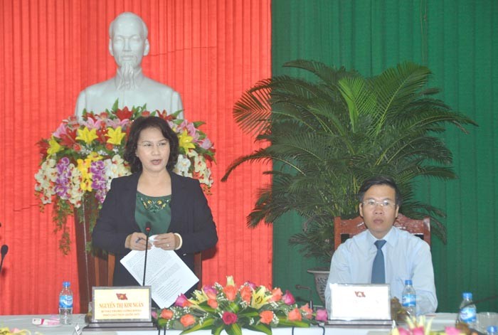 Wakil Ketua Majelis Nasional Nguyen Thi Kim Ngan mengunjungi provinsi Quang Ngai - ảnh 1