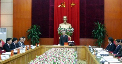 Sekjen Nguyen Phu Trong melakukan kunjungan kerja di provinsi Phu Tho - ảnh 1