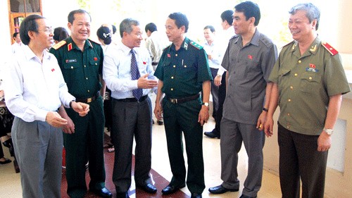 Persidangan ke-9 Komisi Pertahanan dan Keamanan Majelis Nasional Vietnam - ảnh 1