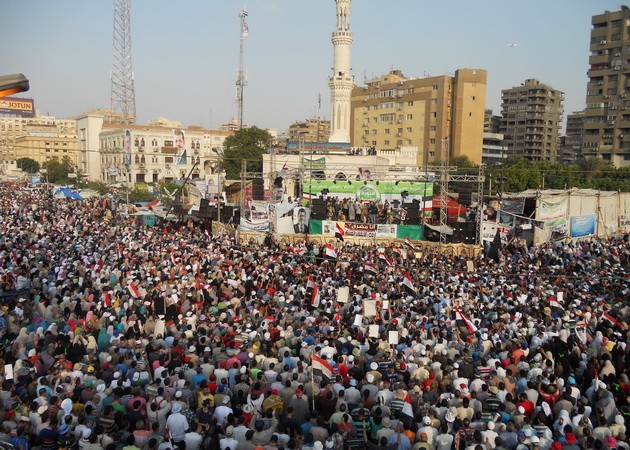 Faksi pendukung Presiden yang terguling, Mohamed Morsi melakukan pawai di seluruh Mesir - ảnh 1