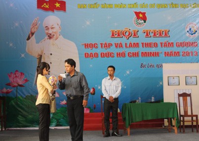Lebih dari 31.000 calon ikut serta dalam sayembara “Kaum remaja belajar dan bertindak sesuai dengan keteladanan moral Ho Chi Minh