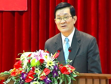 Presiden Truong Tan Sang melakukan kunjungan kerja di provinsi Quang Ngai - ảnh 1