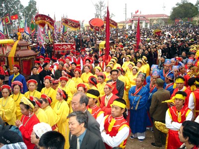 Faktor-faktor budaya dalam pesta adat di Vietnam - ảnh 3