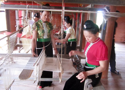 Che Can-dukuh budaya dan wisata, satu cara pembangunan pedesaan baru di provinsi Dien Bien - ảnh 1