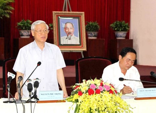 Sekjen Nguyen Phu Trong melakukan temu kerja di provinsi Can Tho - ảnh 1
