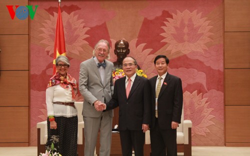 Vietnam selalu aktif bersama dengan Parlemen negara-negara membangun dunia yang damai, independen, bebas dan berkembang - ảnh 1