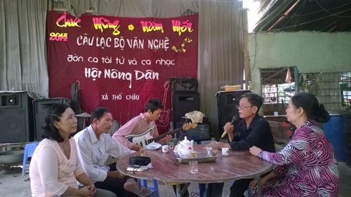 Gandrung bersama dengan tim menyanyi lagu rakyat Don Ca Tai Tu - ảnh 2