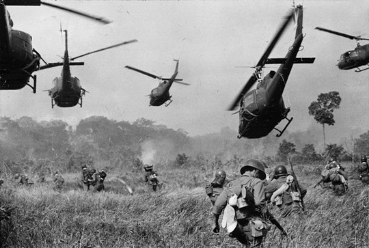 Foto makro perang Vietnam - ảnh 1