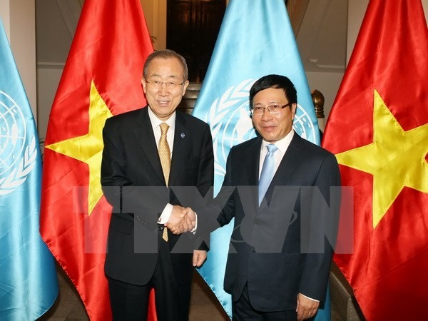 Pembukaan pameran foto tentang hubungan Vietnam-PBB - ảnh 1
