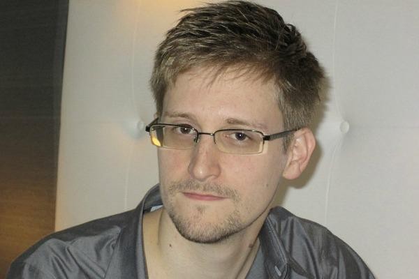 AS menegaskan tidak memberikan ampun  terhadap E.Snowden - ảnh 1