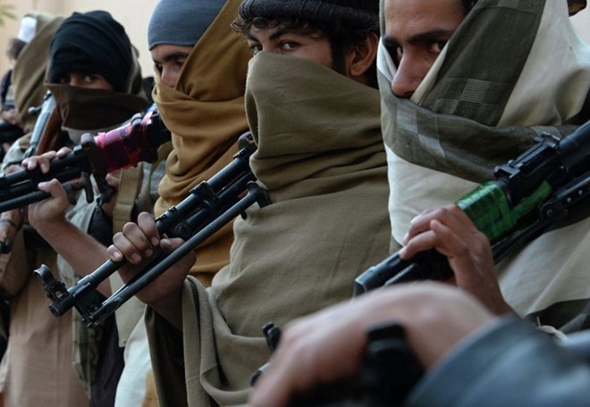 Afghanistan: Taliban membunuh 12 sandra - ảnh 1