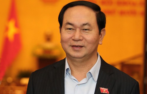 Presiden Vietnam, Tran Dai Quang melakukan kunjungan kenegaraan ke RDR.Laos dan Kerajaan Kamboja  - ảnh 1