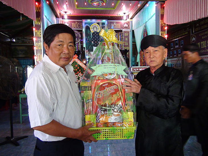 Perayaan Besar memperingati ulang tahun ke-77 berdirinya agama Buddha mazhab Hoa Hao - ảnh 1
