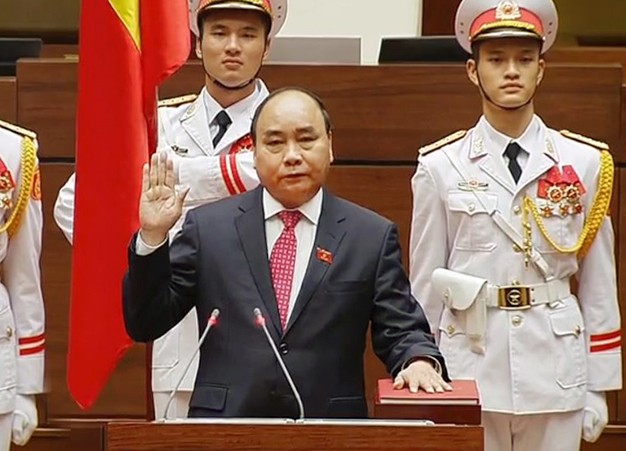 Nguyen Xuan Phuc dipilih oleh MN  menjadi PM  Vietnam masa bakti 2016-2021 - ảnh 1