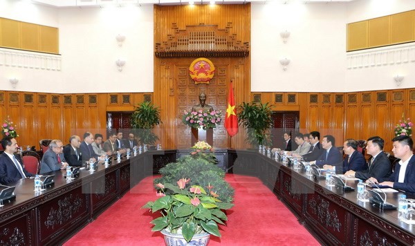 Deputi PM Vuong Dinh Hue menginginkan agar badan-badan usaha India mendorong kerjasama dan investasi di Vietnam - ảnh 1
