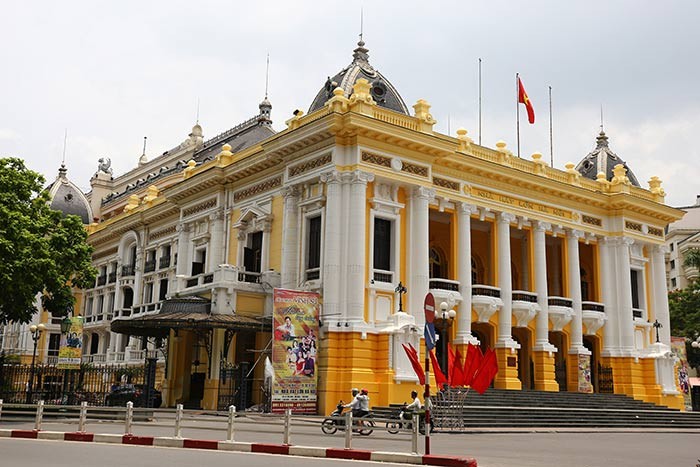 Seni opera Tuong dipertunjukkan di Gedung Teater Besar Hanoi - ảnh 1