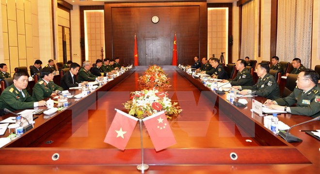 Vietnam-Tiongkok mengarah ke penandatanganan visi kerjasama pertahanan - ảnh 1