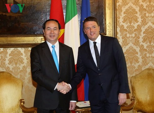 Presiden Tran Dai Quang melakukan kunjungan kerja di kota Milan dan kawasan Lombardia, Italia Utara - ảnh 1