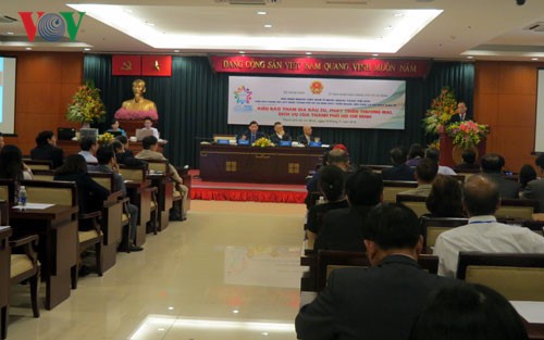 Kota Ho Chi Minh menggelarkan pelaksanaan sumbangan ide dari kaum diaspora - ảnh 1