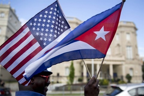 Rombongan legislator AS tiba di Kuba untuk membahas masalah-masalah yang menjadi minat bersama - ảnh 1
