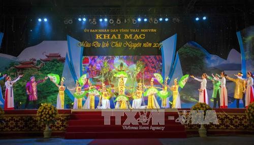 Musim Pariwisata 2017 dibuka di provinsi Thai Nguyen - ảnh 1