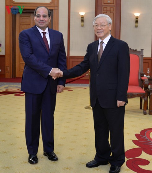 Sekjen Nguyen Phu Trong menerima Presiden Republik Arab Mesir, Abdel Fattah El Sisi - ảnh 1