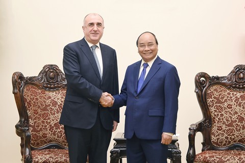 PM Nguyen Xuan Phuc menerima Menlu Republik Azerbaijan - ảnh 1