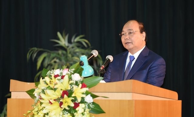 PM Nguyen Xuan Phuc menghadiri upacara pembukaan tahun ajar baru di Akademi Pertahanan - ảnh 1