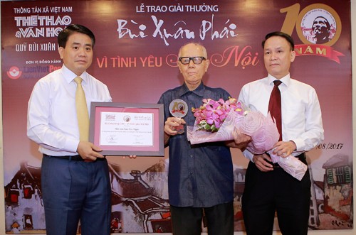 Penghargaan Bui Xuan Phai-Demi kecintaan terhadap Kota Hanoi, memuliakan kecintaan terhadap Kota Hanoi - ảnh 1