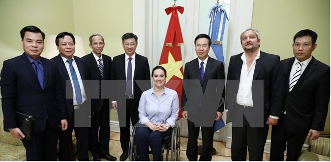 Delegasi Partai Komunis Vietnam melakukan kunjungan kerja di Argentina - ảnh 1
