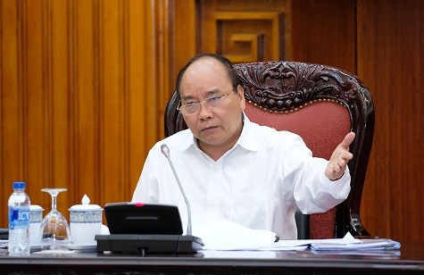 PM Nguyen Xuan Phuc: Mempehebat laju proyek jalan kereta  perkotaan Kota Ho Chi Minh - ảnh 1