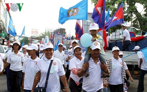 Pemilu Parlemen Kamboja: Kepercayaan rakyat mencapai kemenangan terbesar - ảnh 1