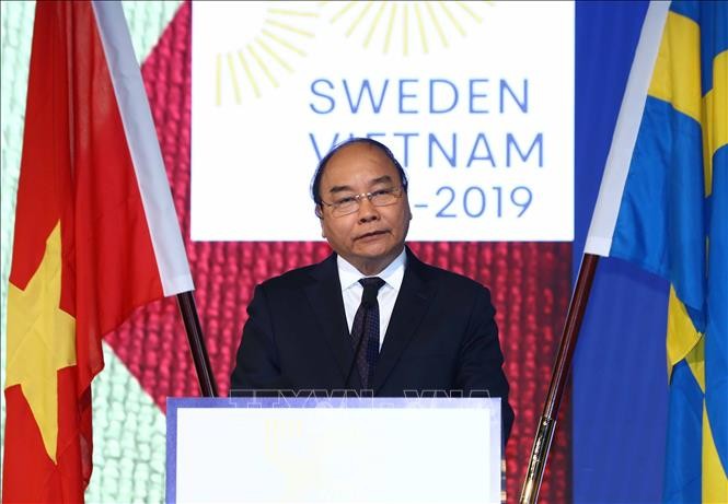 PM Nguyen Xuan Phuc menemui Ketua Parlemen Swedia, Andreas Norlen - ảnh 1