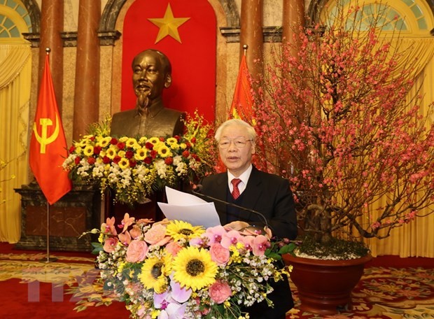 Sekjen, Presiden Nguyen Phu Trong Hadiri dan Ucapkan Selamat Hari Raya Tet kepada Para Mantan Pemimpin dan Pemimpin Partai Komunis dan Negara - ảnh 1