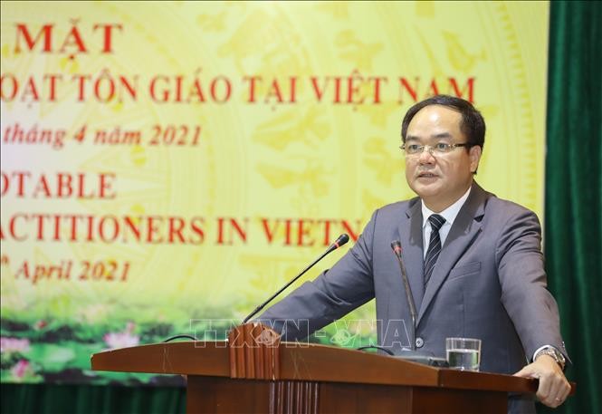 Departemen Agama Pemerintah Temui Orang Asing yang Beraktivitas Agama di Viet Nam - ảnh 1