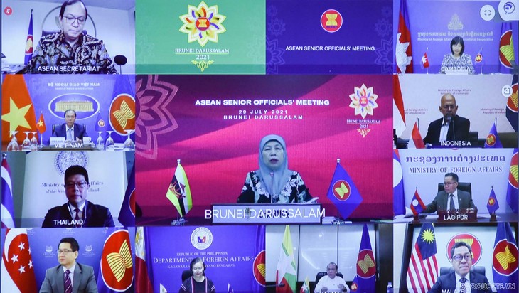 Konferensi Pejabat Senior ASEAN Persiapkan Konferensi Menlu ASEAN ke-54 - ảnh 2