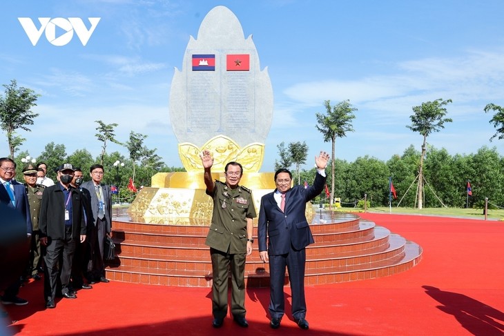Perhebat Investasi dan Perdagangan Viet Nam – Kamboja - ảnh 1