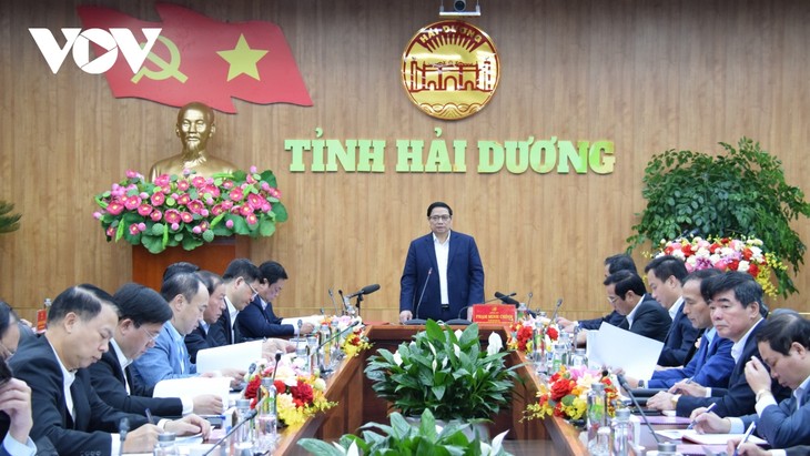 PM Pham Minh Chinh: Provinsi Hai Duong Perlu Memperhatikan Pertumbuhan Hijau dan Transformasi Digital - ảnh 1