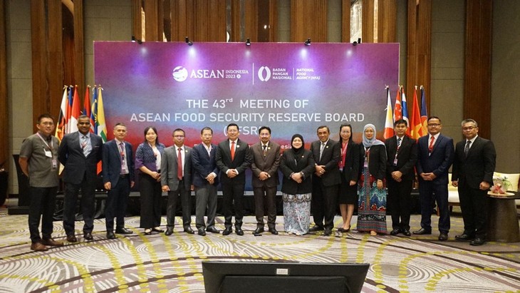 ASEAN Bahas Langkah Pencegahan Krisis Pangan - ảnh 1