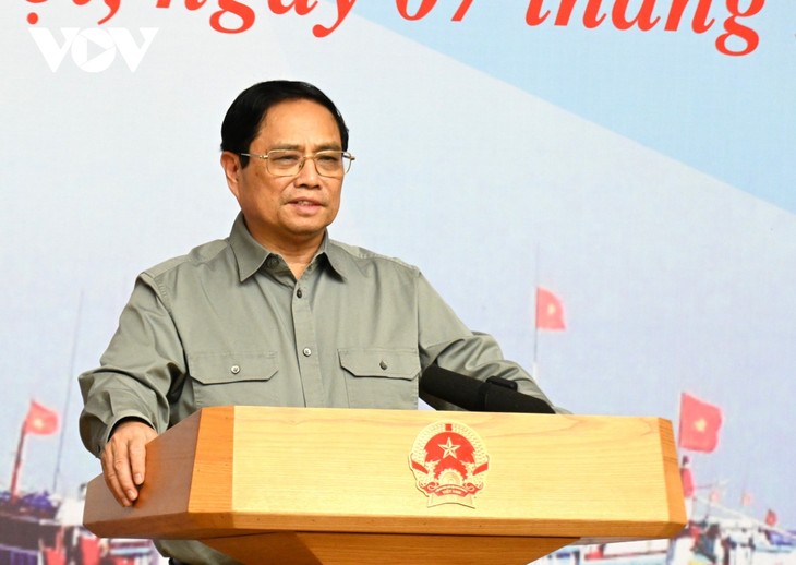 PM Pham Minh Chinh Pimpin Konferensi tentang Mendorong Solusi-Solusi Melawan Penangkapan Hasil Laut Ilegal, Tidak Dilaporkan dan Tidak Sesuai Ketentuan - IUU - ảnh 2