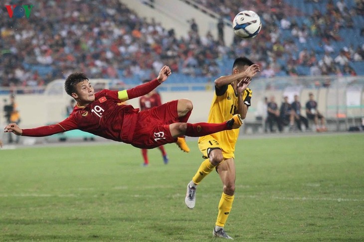 ĐT Việt Nam hòa Thái Lan với tỷ số 0-0 trên sân nhà - ảnh 28