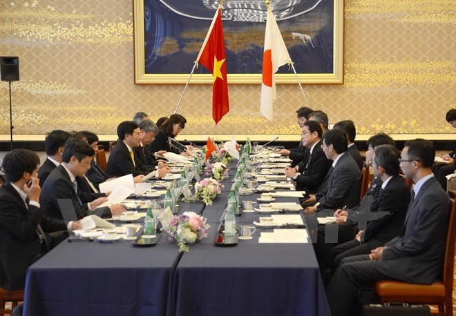 Profundizan relaciones de asociación estratégica Vietnam-Japón - ảnh 1