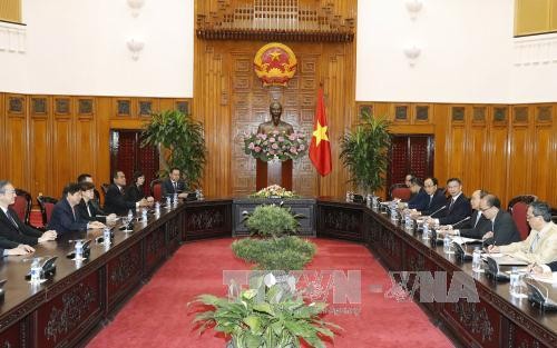  Vietnam espera profundizar cooperación económica con Singapur - ảnh 1